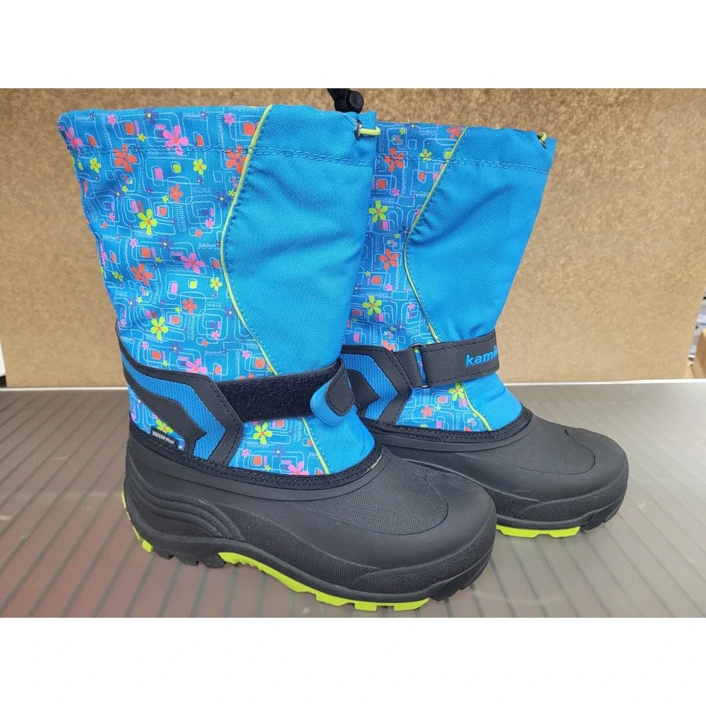 Kamik kids snowbank2